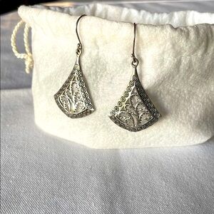 Handcrafted Elegant Silver Filigree Dangle Earrings